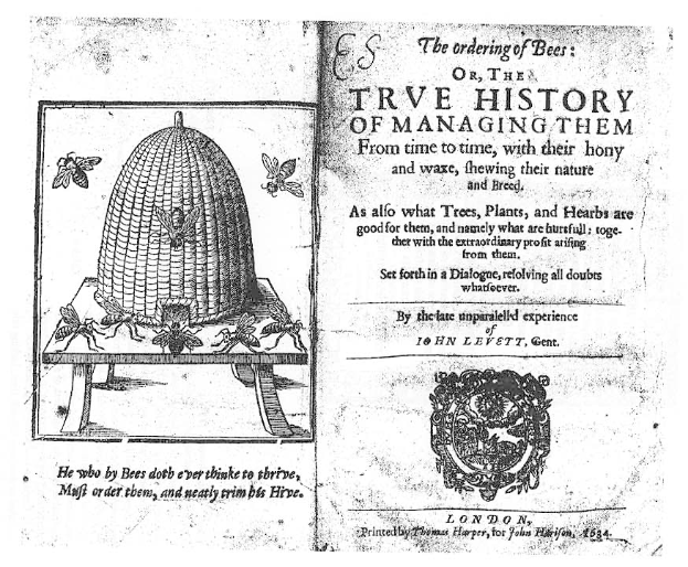 Ein altes Buch mit einer Zeichnung eines Bienenstocks umgeben von Insekten, betitelt mit "Die Ordnung der Bienen oder die wahre Geschichte des Umgangs mit ihnen".
