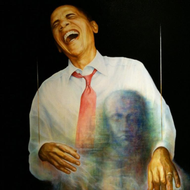 Ein Gemälde einer Person, die lacht, und ein weiteres Gemälde einer Person mit dunklem Hintergrund.