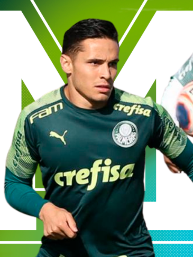 Ein Mann in einem grün-weißen Trikot mit der Nummer 19 rennt mit einem Fußball während eines Spiels, mit dem Text "Match Attax Champions League 2019/20" unten auf dem Bild.