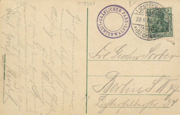 Eine alte Postkarte mit einer Briefmarke, die "Lichtenwald, Deutschland - Brief nach Deutschland" lautet, mit handgeschriebener Schrift und zwei zusätzlichen Briefmarken in der oberen rechten Ecke.