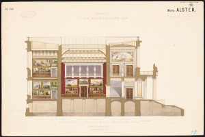 Ein detailliertes Bild einer Opernhausfassade, geschmückt mit Fenstern, Türen, Säulen und farbenfrohen Gemälden, die das Innere zeigen, mit begleitendem Text, der historische Informationen liefert.