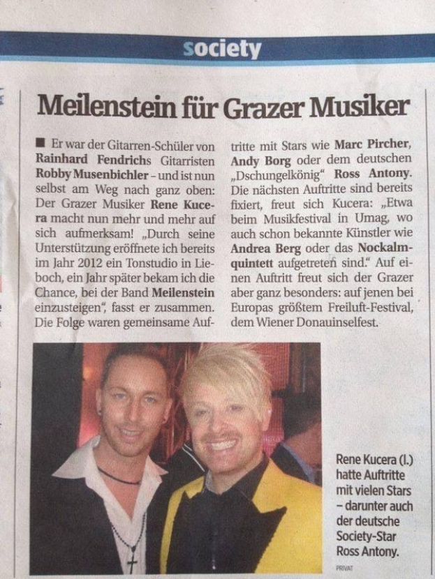 Zwei Männer im Anzug lächeln in einem Zeitungsartikel mit der Überschrift 'Grazer Musiker', datiert März 2012.
