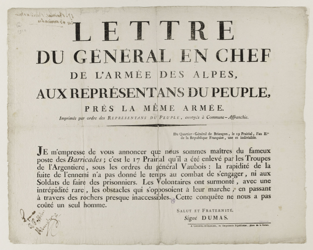 Ein weißer Brief mit zentrierter fetter schwarzer Schrift, die "Lettre du General en Chef de l'Armee des Alpes" lautet, und einer kleinen Koch-Illustration oben rechts.